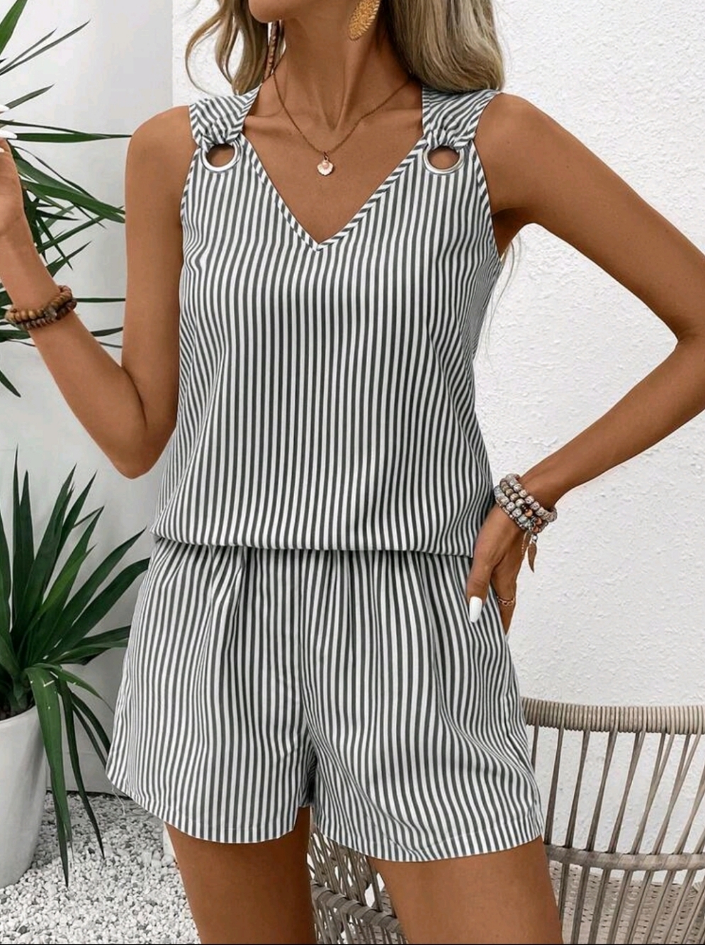 Black & White Striped Wide Strap Tank & Flowy Comfy Shorts Set Sizes 6 8 & 12